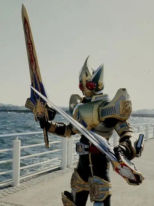 假面骑士剑帝皇形态官方壁纸汇总帝骑哥当年差点被这货打断腿