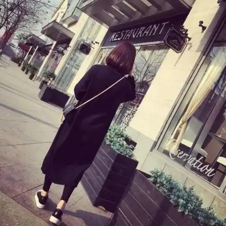 短发头像女背影超拽霸气