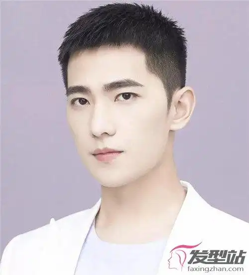 男生留什么发型更帅寸头彰显男儿硬朗本质,男人最帅的发型超短发寸头