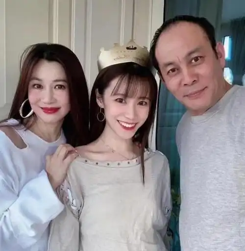 亮剑演员对比谢宝庆认不出孙德胜做丁克