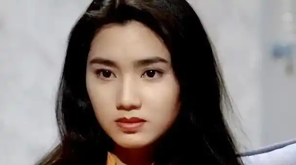 "顶级恋爱脑"洪欣:被莫少聪污蔑生活混乱,现跟小老公幸福美满