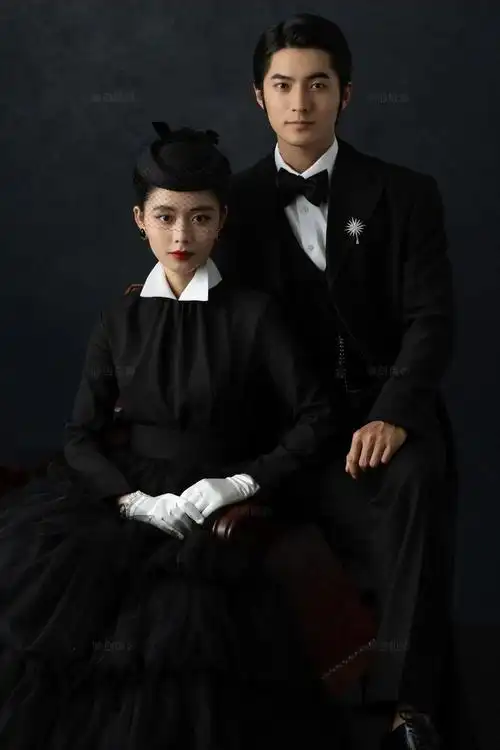 赫本风婚纱照岁月造就经典经典缔造永恒视觉