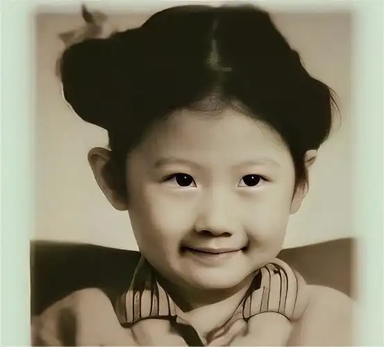 一句话,让"潇洒歌后"叶倩文,脸皮都要丢尽了,不愧是夫妻俩