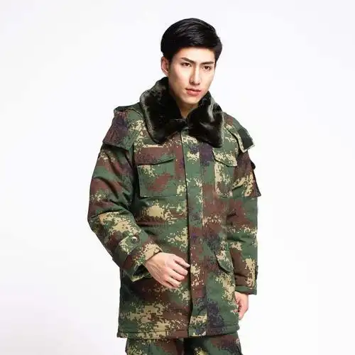 **二炮迷彩大衣2炮作训大衣 火箭军大衣加厚防寒大衣厂家直.