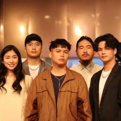 老王乐队我还年轻我还年轻