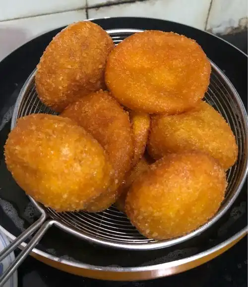 煎炸脆皮南瓜饼