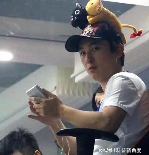 北京有名的富二代官二代王思聪和他比起来不是一个级别