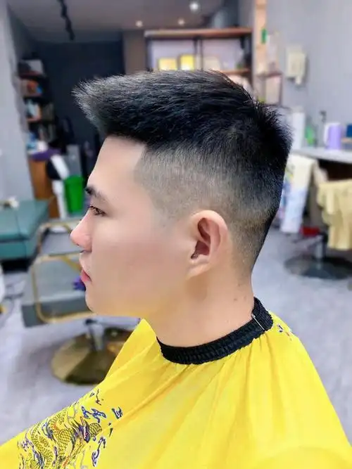 帅气的发型来了,时尚还有型,适合大多数男士|烫发|寸头|纹理烫|飞机头