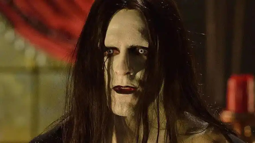 血统,驱魔浪人,恐怖大师:三部非常精彩的恐怖电视剧_吸血鬼