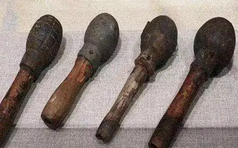 八路军土专家自制手榴弹试爆武器炸成重伤解放后当部长