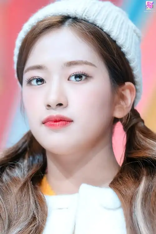 安宥真人气歌谣mc#78#安宥真爱豆教科书#【图片】