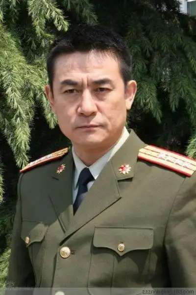 真男人 李涛洪 中年男人 魅力警察