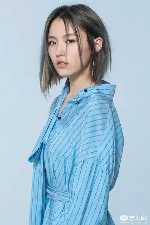 内地星座:籍贯:生日:1996年代表作:简介: 中文名:韩睿 外文名:lydia