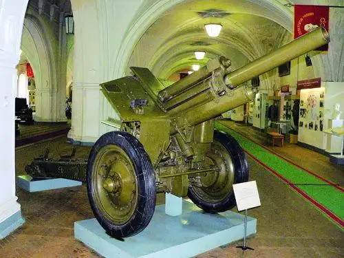 红色战神:前苏联m-30式122毫米榴弹炮