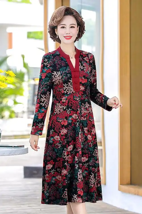 中老年女装春秋新款改良旗袍连衣裙长袖收腰宽松中年妈妈大码女装
