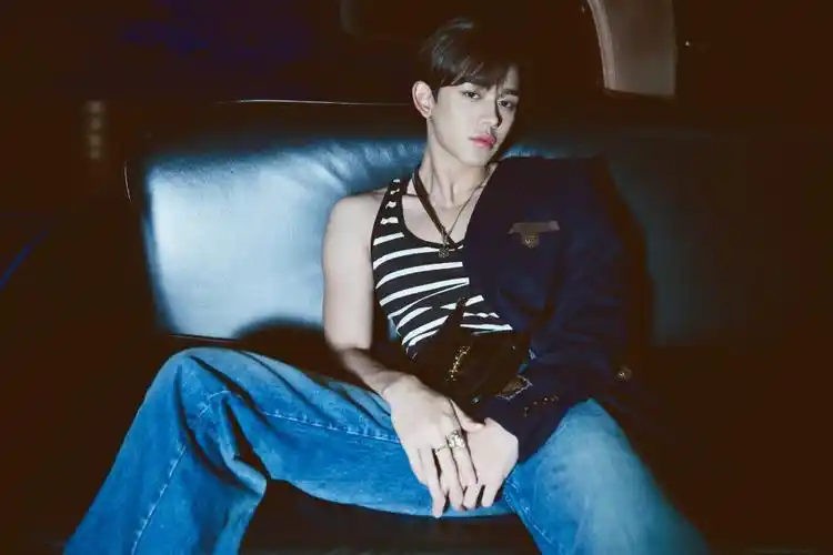 黄旭熙nct威神v赞评论更多