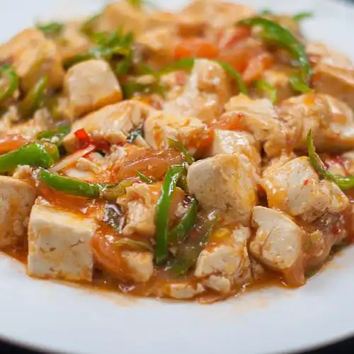 西红柿青椒烩豆腐