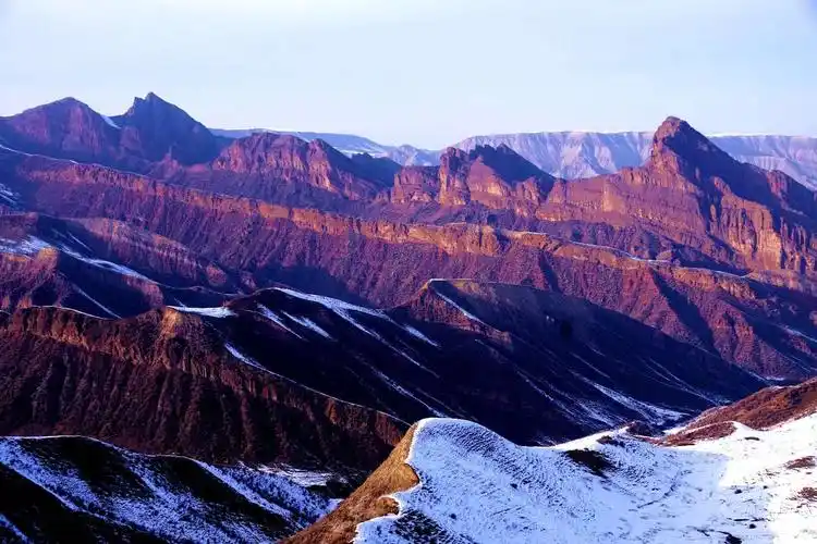 江山如此多娇——大美新疆·美丽呼图壁之丹霞初冬