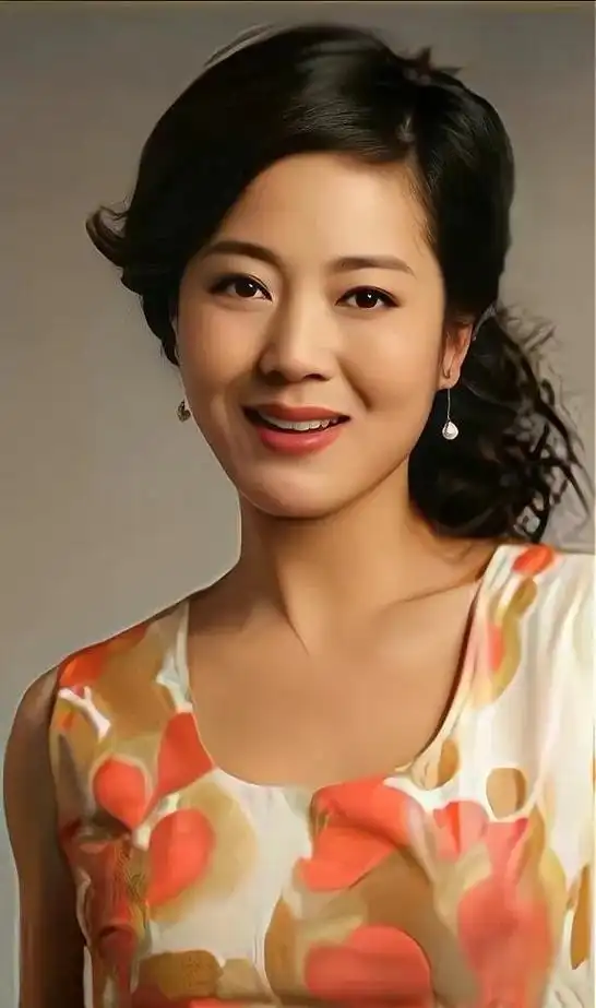 王茜华:跟丈夫喝水都要aa,为拍戏打掉孩子,如今她过得还好吗?