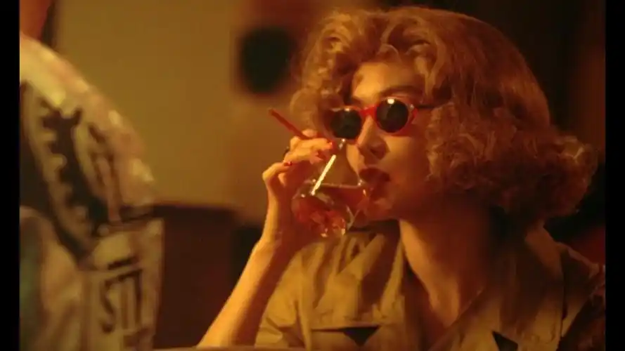 重庆森林 | 风华绝代林青霞x青涩奶狗金城武