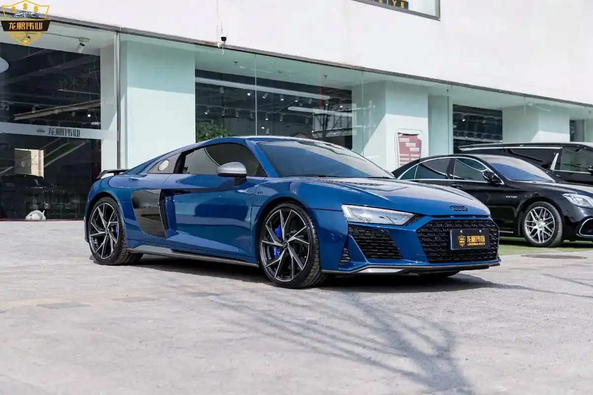欣赏一下帅气的奥迪r8静态图2021款奥迪 - 抖音