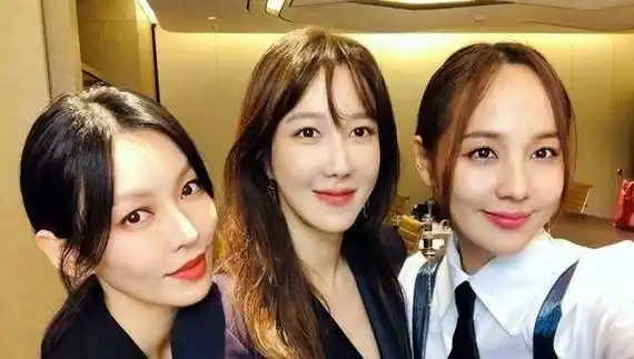 隐婚14年的李智雅,爱情受到伤害后,自带资金豪迈复出_徐太志_战争