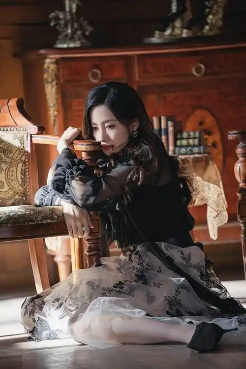 陈欣予一见倾心造型绝美请保持民国look半永久