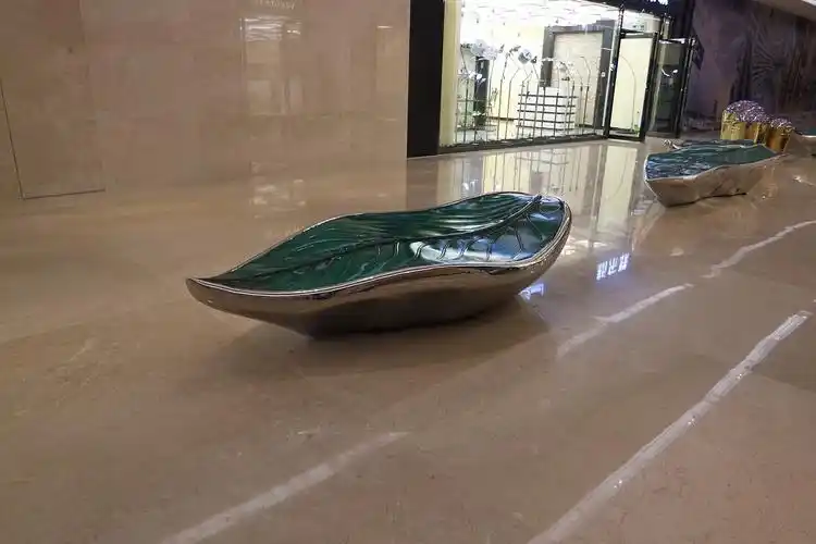 商场时尚创意摆件玻璃钢树叶造型坐凳雕塑 树脂休闲椅