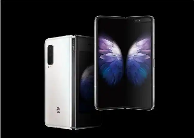 三星w20 折叠屏手机开启预售:19999 元,支持 5g