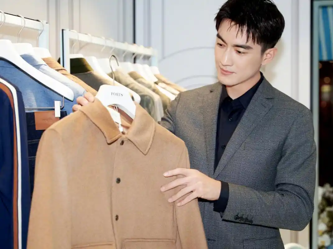 林更新穿上西装本色出演成功人士,太帅了 #林更新西装