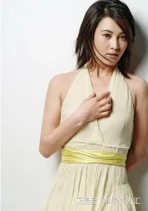 大众情人王菁华和常戎分手后为何50岁仍未婚