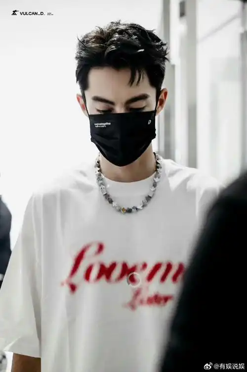 王鹤棣范丞丞魏大勋白敬亭口罩自拍#戴口罩的男娃就是这么帅的不匣鞍