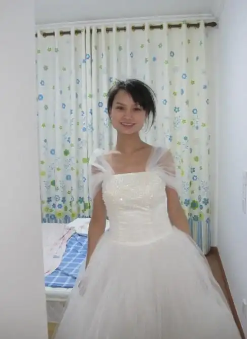 老婆在家素颜婚纱照