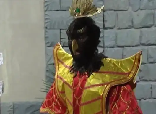 在西游记中,给我印象比较深刻的就是如来的亲戚,大鹏鸟,小时候看的