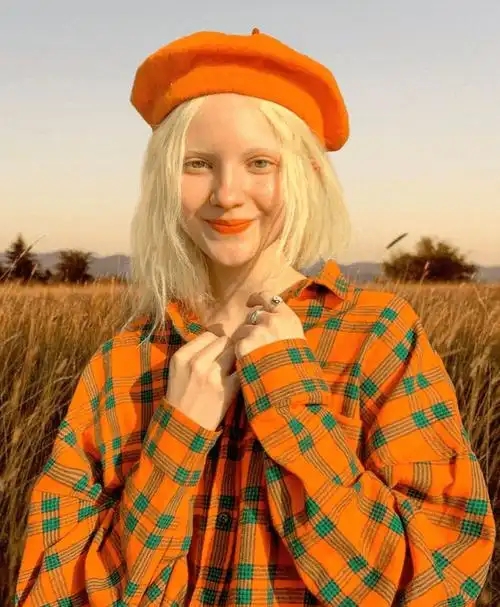 俄罗斯ins时尚博主katie westwood 行走的发色种草机_妹子_格子_颜色