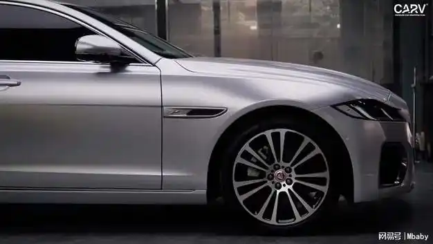 捷豹xfl卡孚改色膜电光金属银,冷冷的科技感