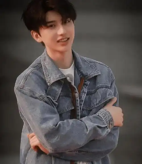 周迅,欧阳娜娜,张子枫,蔡徐坤,毛晓彤,颜色女星_电影_网友_因为