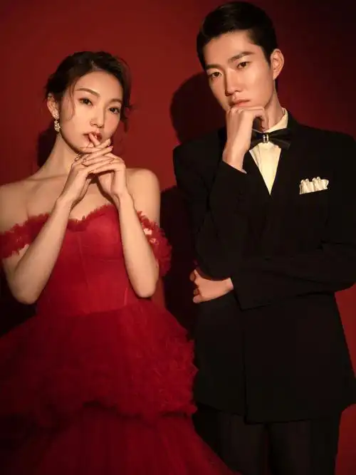 绝美风华红为爱加冕红色礼服婚纱照