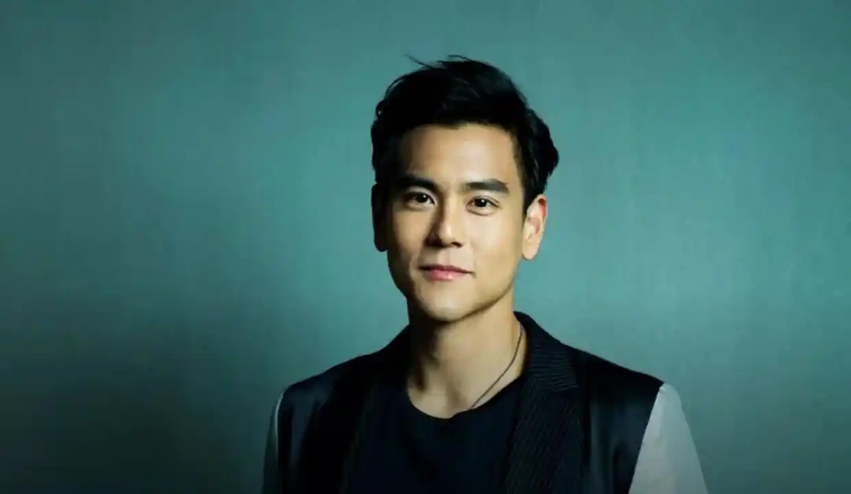 全网偶遇彭于晏,真不愧是台湾第一帅哥