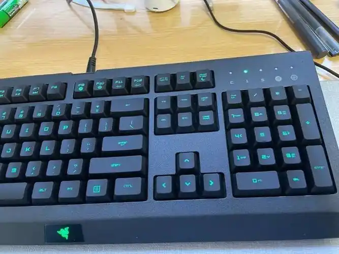 雷蛇键盘