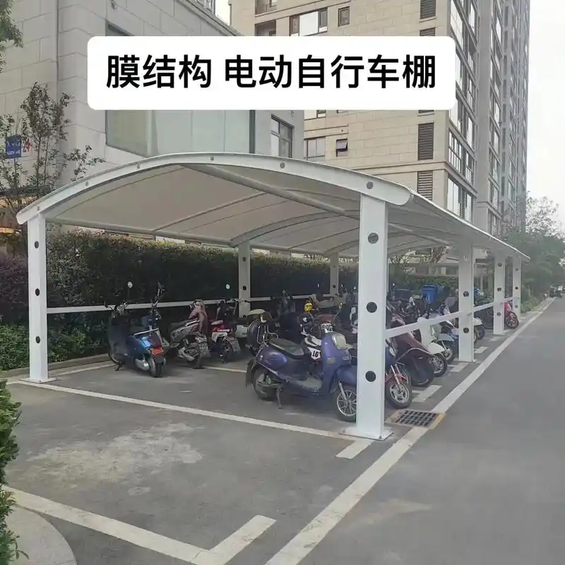 膜结构汽车停车棚 充电桩棚 电动自行车棚.膜结构是一种建筑与 - 抖音
