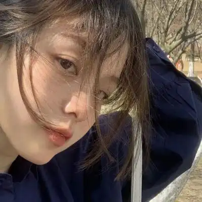 精选100张ins风高级质感女头_女生头像_头像屋