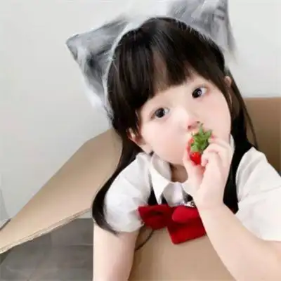 网上火爆的超萌可爱真人小女孩头像