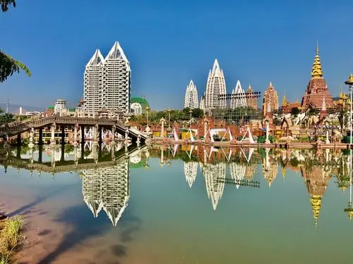 美丽的旅游小镇——西双版纳告庄西双景