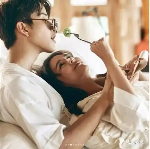 泰星aommike杂志写真太甜网友请直接宣布结婚吧