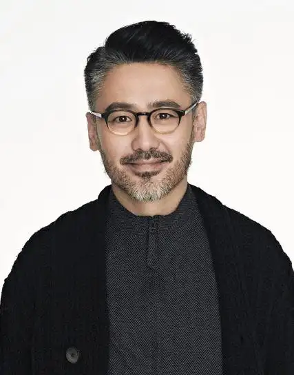 吴秀波被曝已婚出轨,小三称被玩弄七年感情,网友:还有小四小五