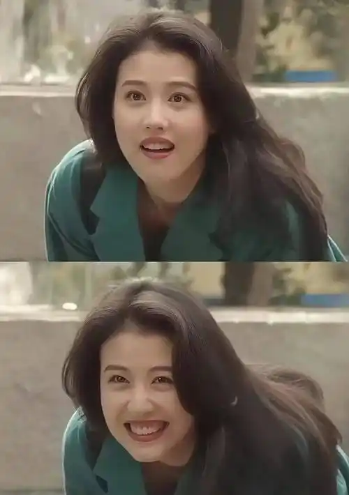 周海媚,一代经典"周芷若",俏皮又妩媚动人,可惜感情不尽人意_吕良伟