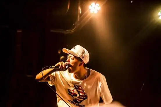 jony j 公布恋情##vava