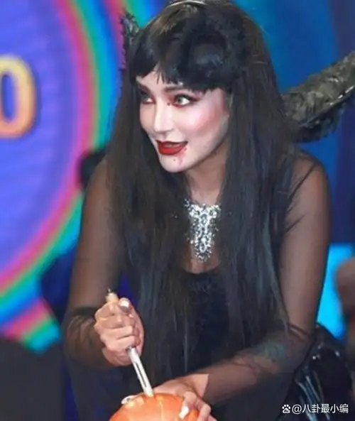 回顾超女冠军江映蓉:整容失败后遭非议,人气下滑的她如今怎样?