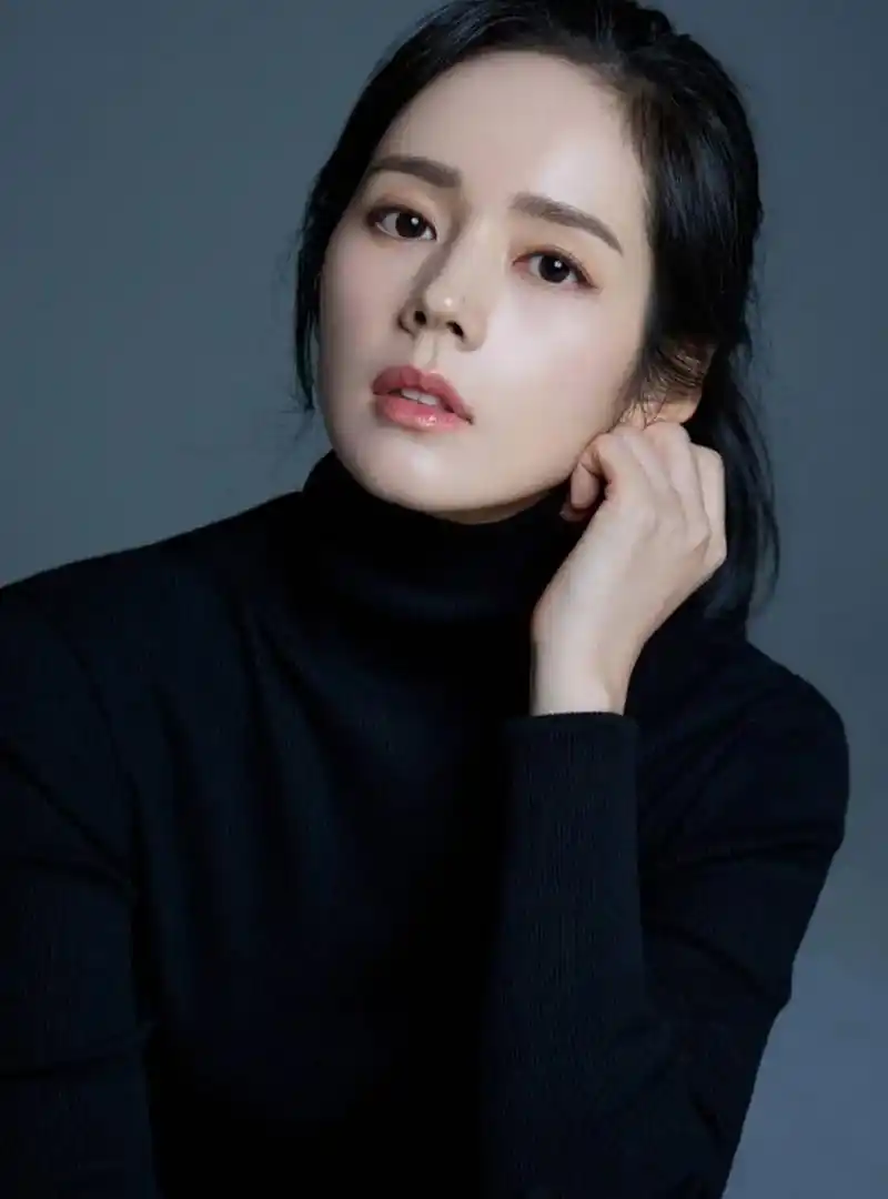 韩国女明星 好漂亮 韩国女明星以其独特的魅力吸引着全球观众的目光.